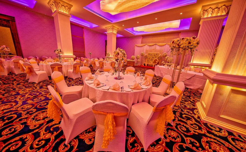 The Golden Crown Hotel gallery photo 3 of 3